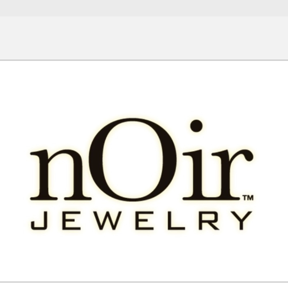 NOIR CIRCLE EARRINGS - Picture 2 of 3